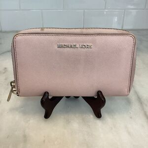 Michael Kors Wallet Leather Pink Saffiano Full Zip Continental Wallet